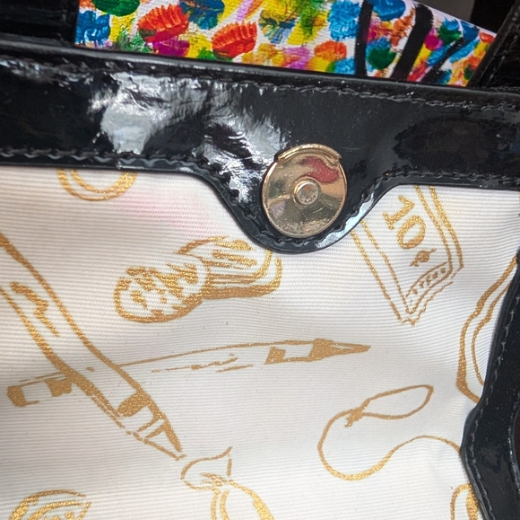 Kate Spade Black and White Striped Patent Shoulder Bag - Picture 9 of 11